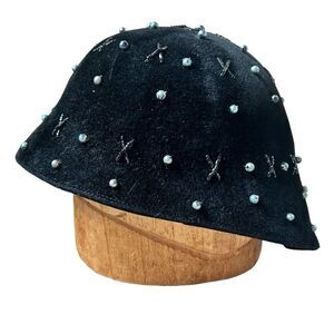 Vintage 1920s Black Velvet Sequin Beaded Bucket Hat